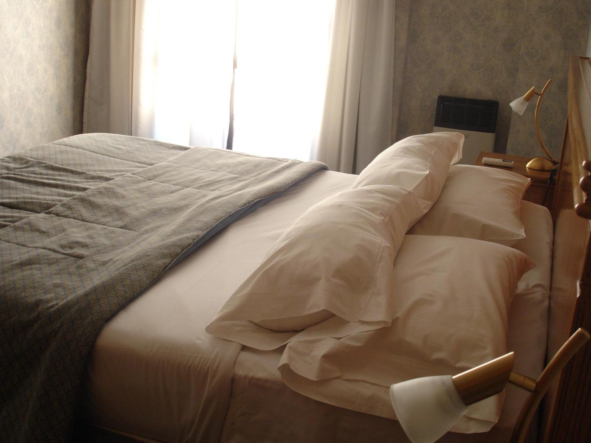 Classic Single Suite,67584644:JPEG